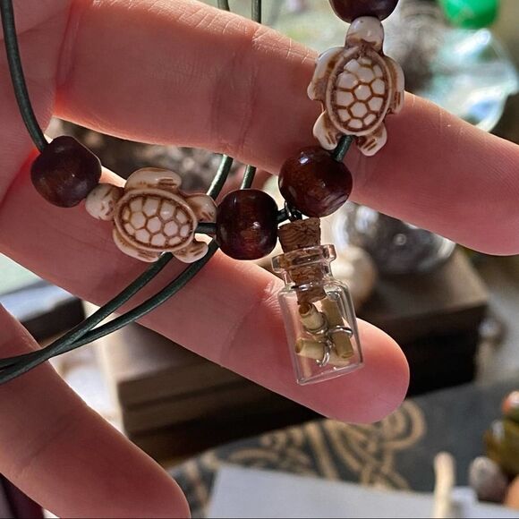 Message in a bottle Handmade Leather Cord Necklace - Picture 4 of 4